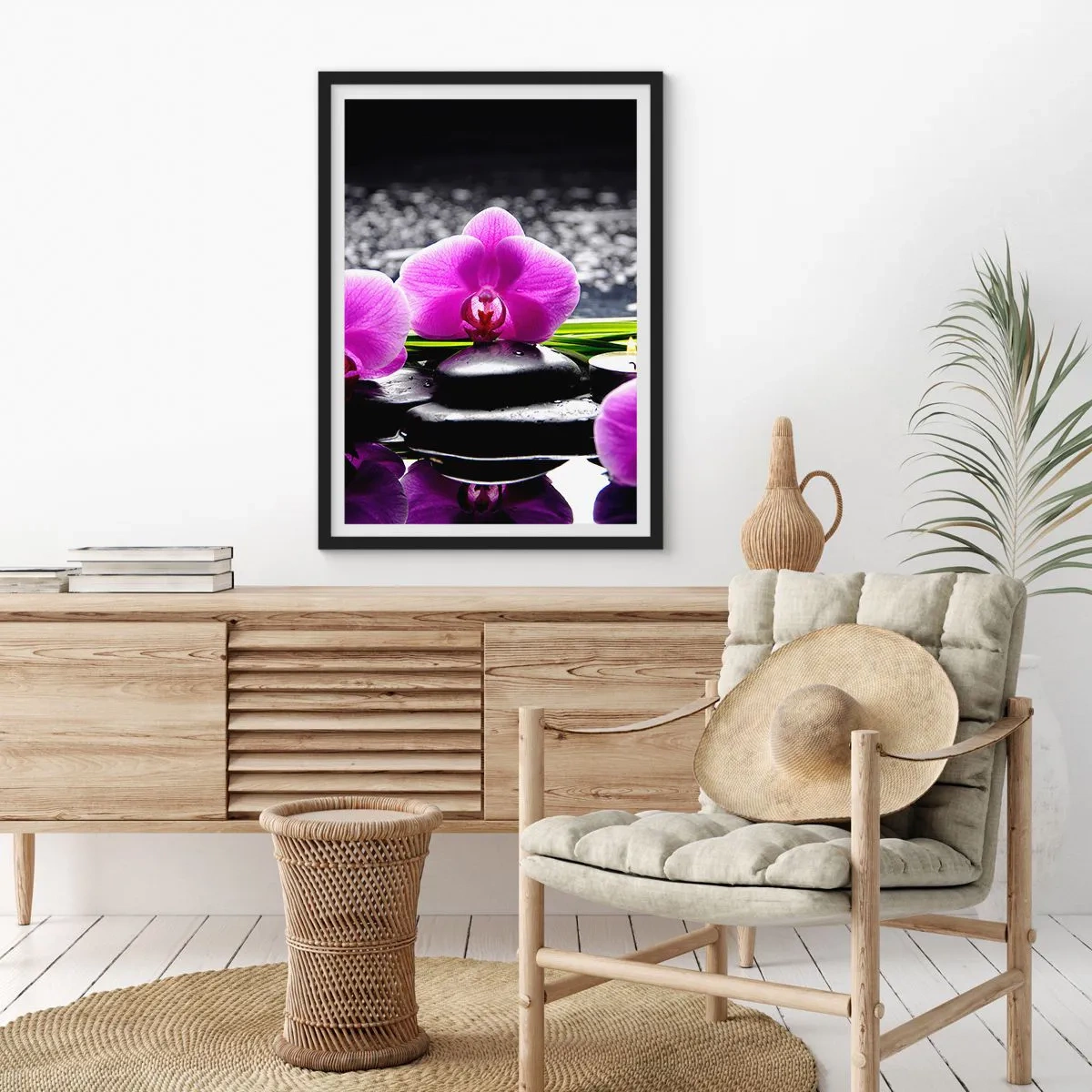 Affisch i svart ram - En lila orkidé mot en bakgrund av stenar och vatten i en spa-liknande miljö - 50x70cm - Drunkna i tystnad och lugn - Modern väggdekoration för vardagsrum och sovrum ARTTOR