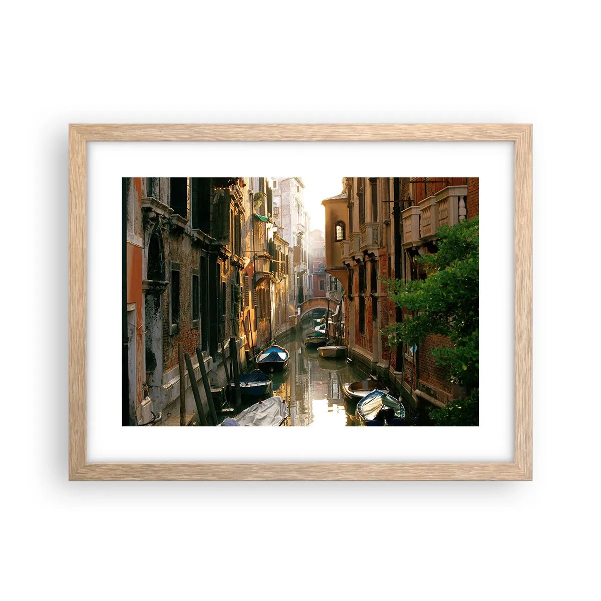 Affisch i ram av ljusek - På en gränd i Venedig - 40x30 cm
