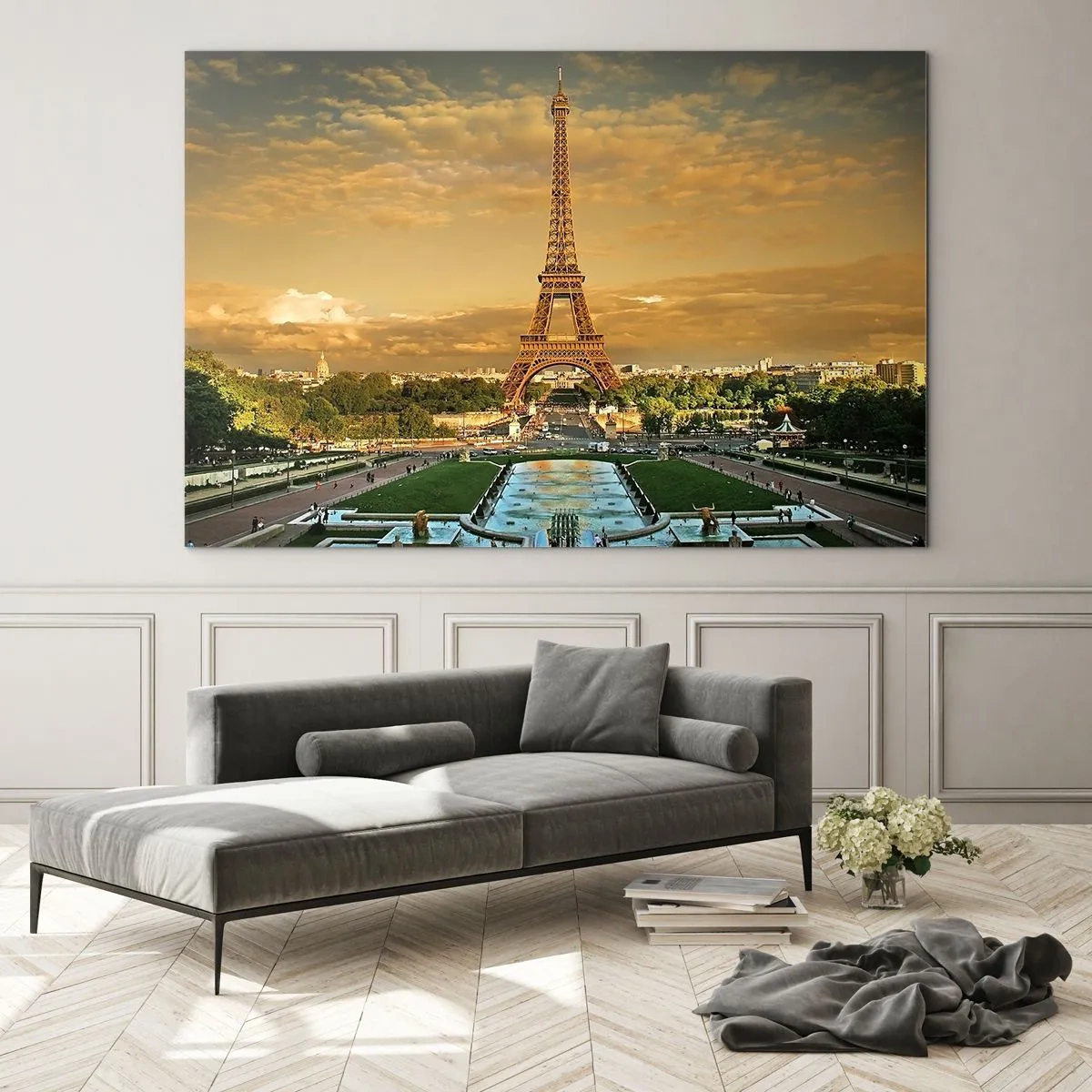Glastavla - Bild på glas - Eiffeltornet omgivet av parisiska trädgårdar vid solnedgången - 70x50cm - Paris drottning - Modern väggdekoration för vardagsrum och sovrum ARTTOR