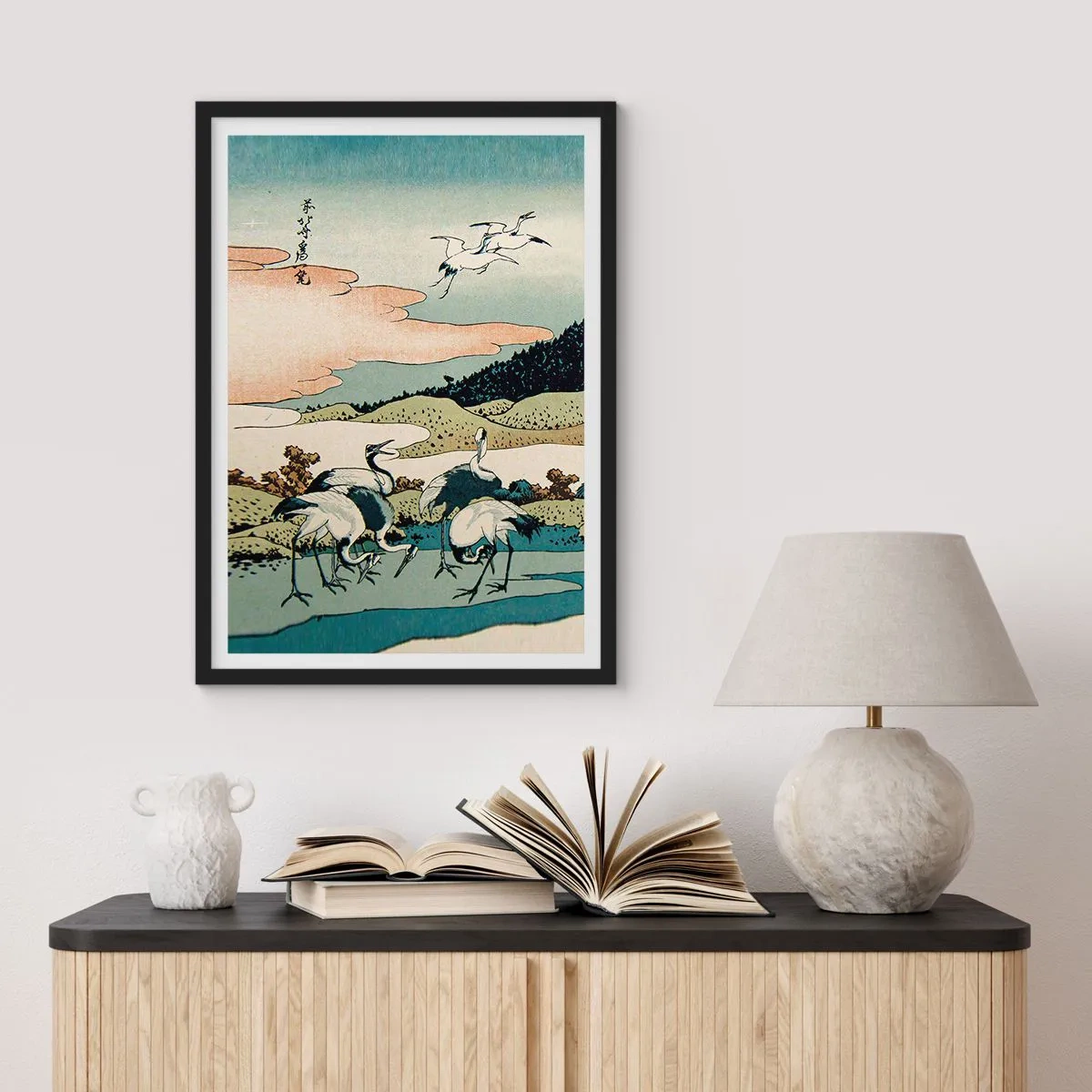 Affisch i svart ram - Traditionell japansk konst med tranor i ett naturlandskap - 50x70cm - I japansk anda - Modern väggdekoration för vardagsrum och sovrum ARTTOR