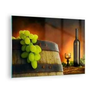 Glastavla - Bild på glas - Druvor på ett fat i en rustik miljö med vin i bakgrunden - 70x50cm - Stilleben med vinflaska och vindruvor - Modern väggdekoration för vardagsrum och sovrum ARTTOR