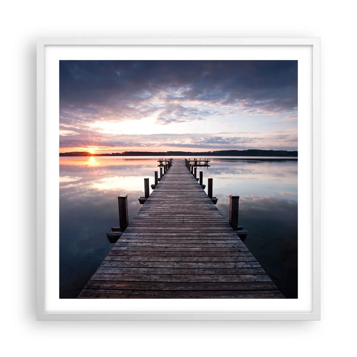Affisch i vit ram - Den tysta gränsen mellan dag och natt - 60x60 cm