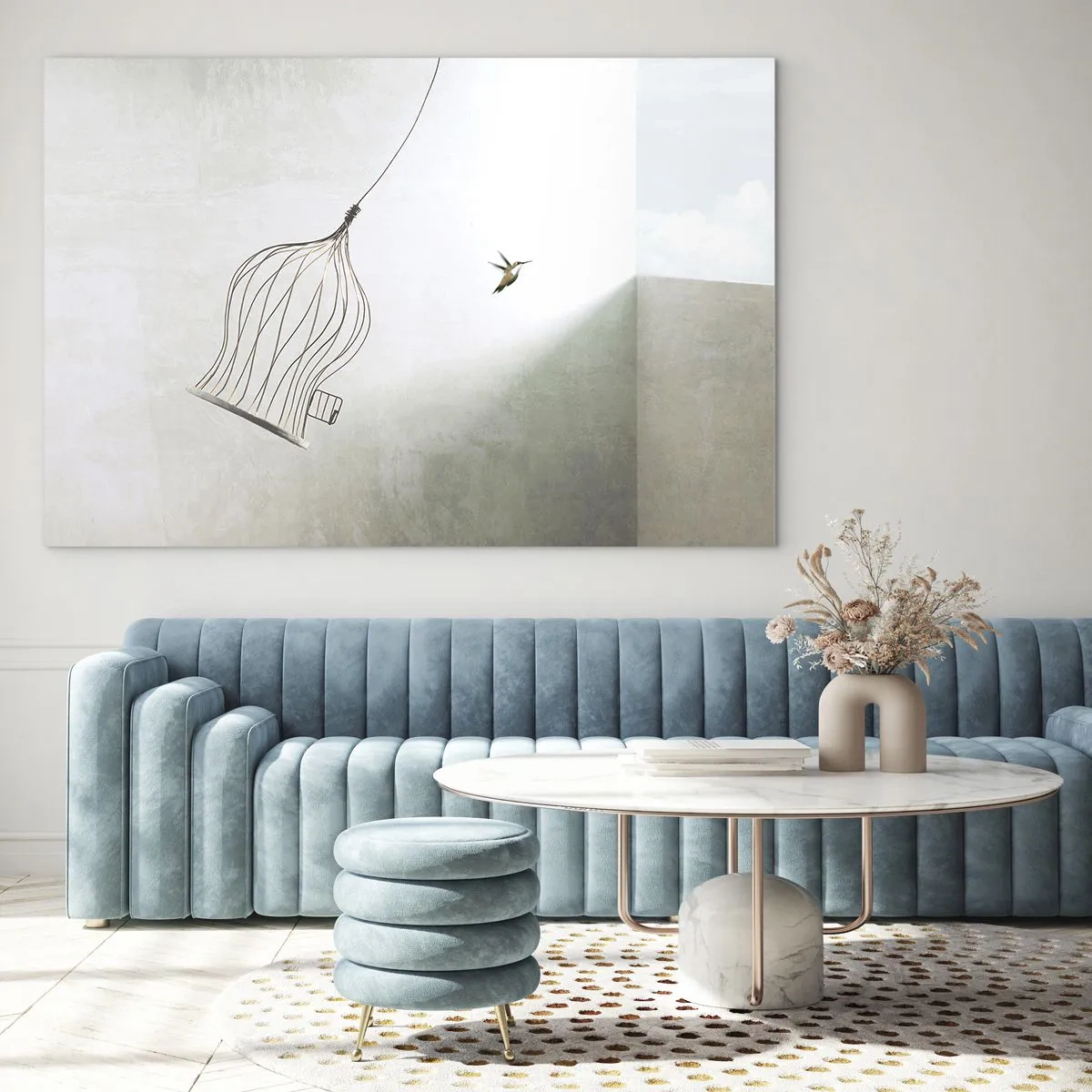 Glastavla - Bild på glas - En öppen bur och en kolibri som flyger iväg i dagsljus - 70x50cm - I sitt esse - Modern väggdekoration för vardagsrum och sovrum ARTTOR