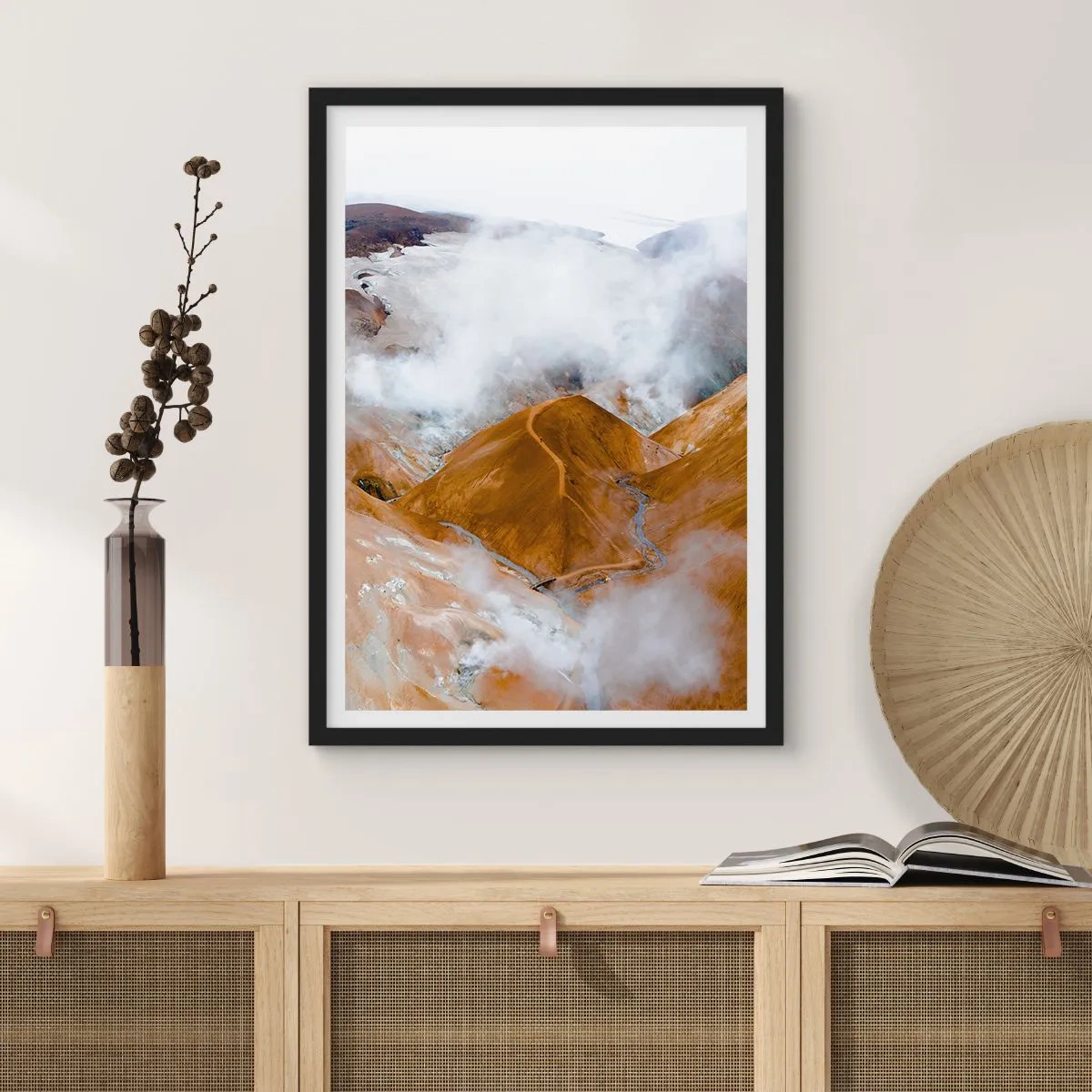 Affisch i svart ram - Islands råa skönhet - 61x91 cm