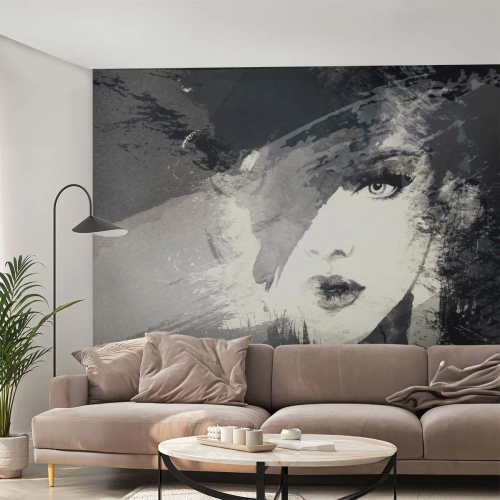 Fototapet Standard Eco - Abstrakt porträtt av en kvinna i svarta och vita nyanser - 100x70cm - Bakom grå voile - Modern väggdekoration för vardagsrum och sovrum ARTTOR