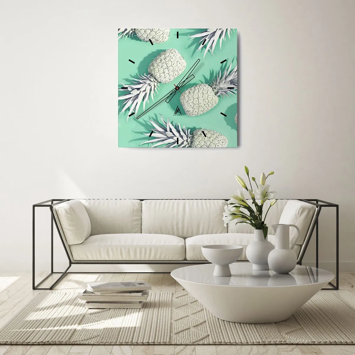 Väggklocka - Klocka på glas - Passar utmärkt med mynta - 40x40 cm