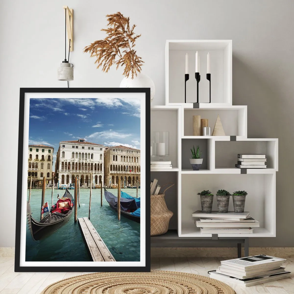 Affisch i svart ram - Gondoler på vattnet med historiska byggnader i bakgrunden i Venedig - 50x70cm - Palats i blått - Modern väggdekoration för vardagsrum och sovrum ARTTOR