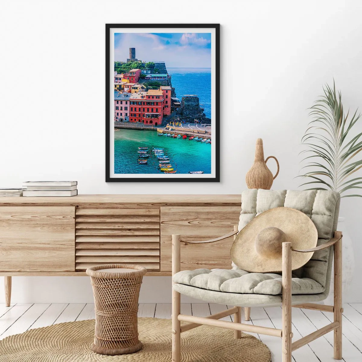 Affisch i svart ram - En färgglad stad vid det blå havet - 50x70cm - Magisk stad i Medelhavet - Modern väggdekoration för vardagsrum och sovrum ARTTOR