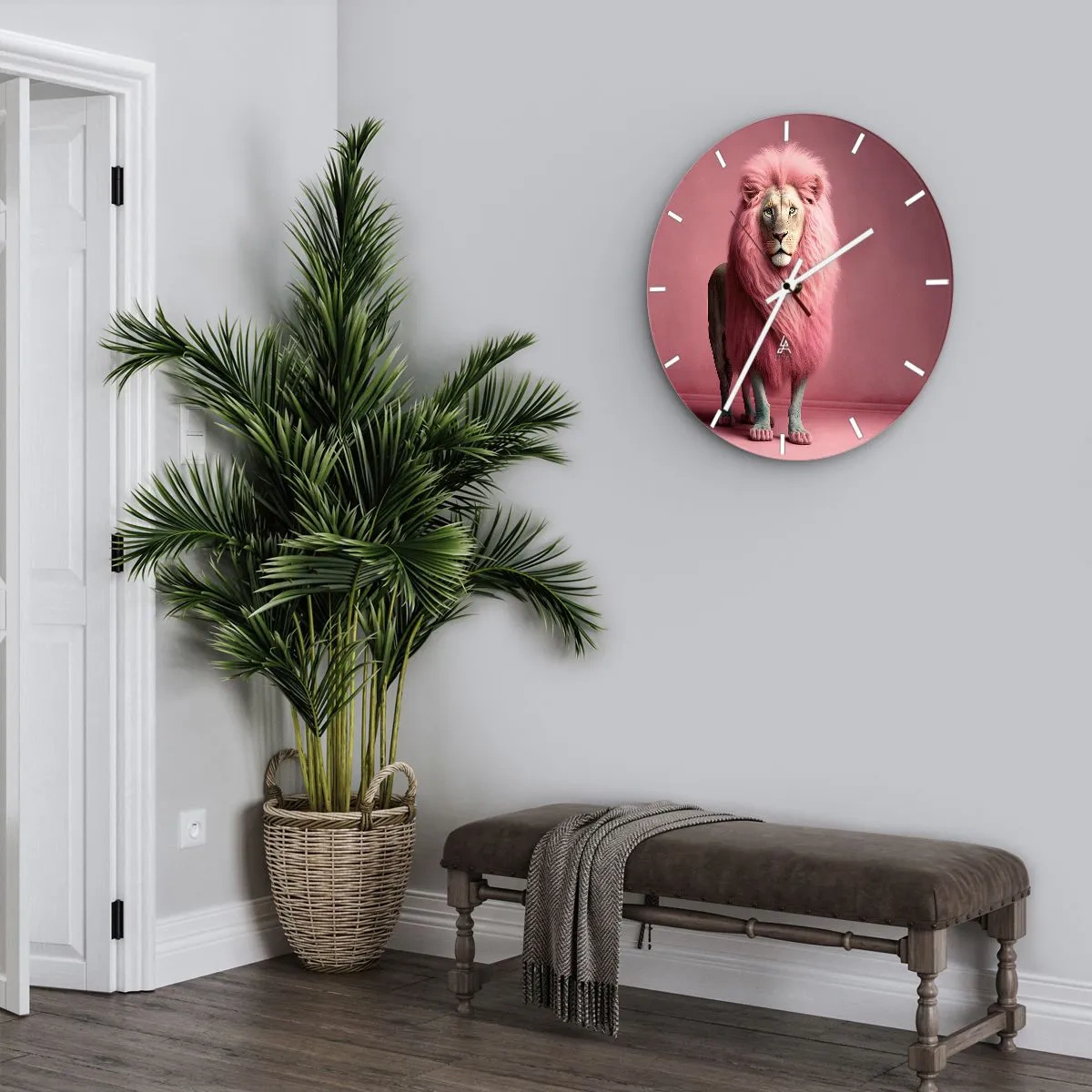 Väggklocka - Klocka på glas - Ett lejon med en intensivt rosa man mot en bakgrund av samma färg - 30x30cm - Och du är inte längre rädd - Modern väggdekoration för vardagsrum, kök och sovrum ARTTOR