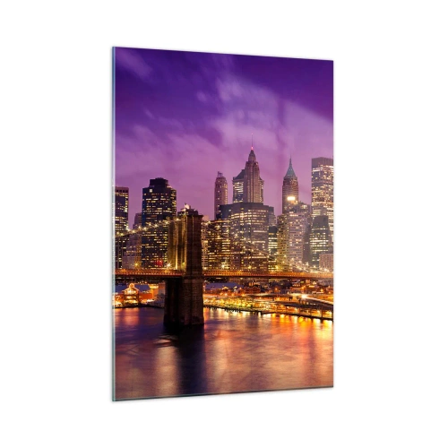 Glastavla - Bild på glas - Manhattan i violett och guld - 50x70 cm