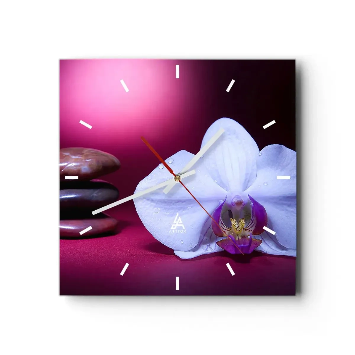 Väggklocka - Klocka på glas - En fräschhetsstudie i violett - 30x30 cm