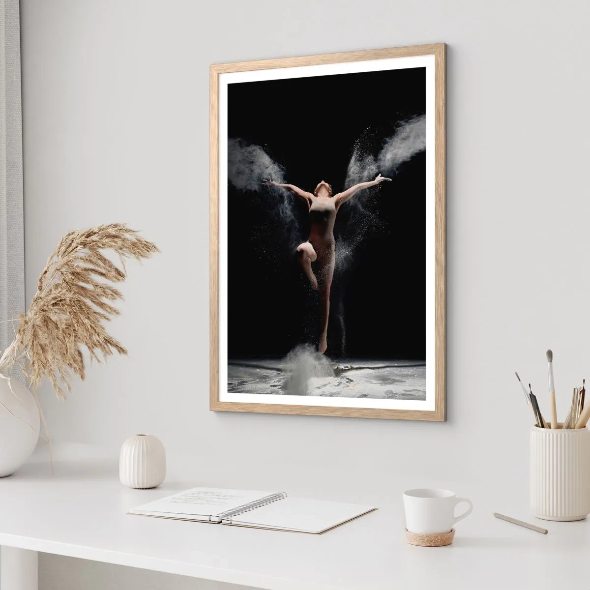 Affisch i ram av ljusek - Alverna finns - 70x100 cm