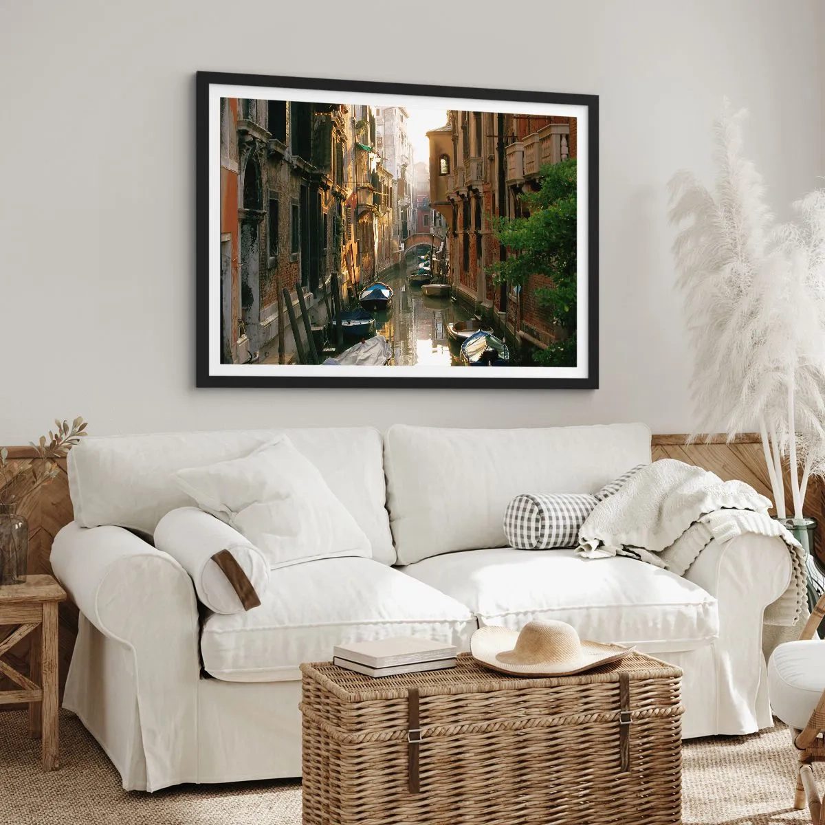 Affisch i svart ram - På en gränd i Venedig - 70x50 cm