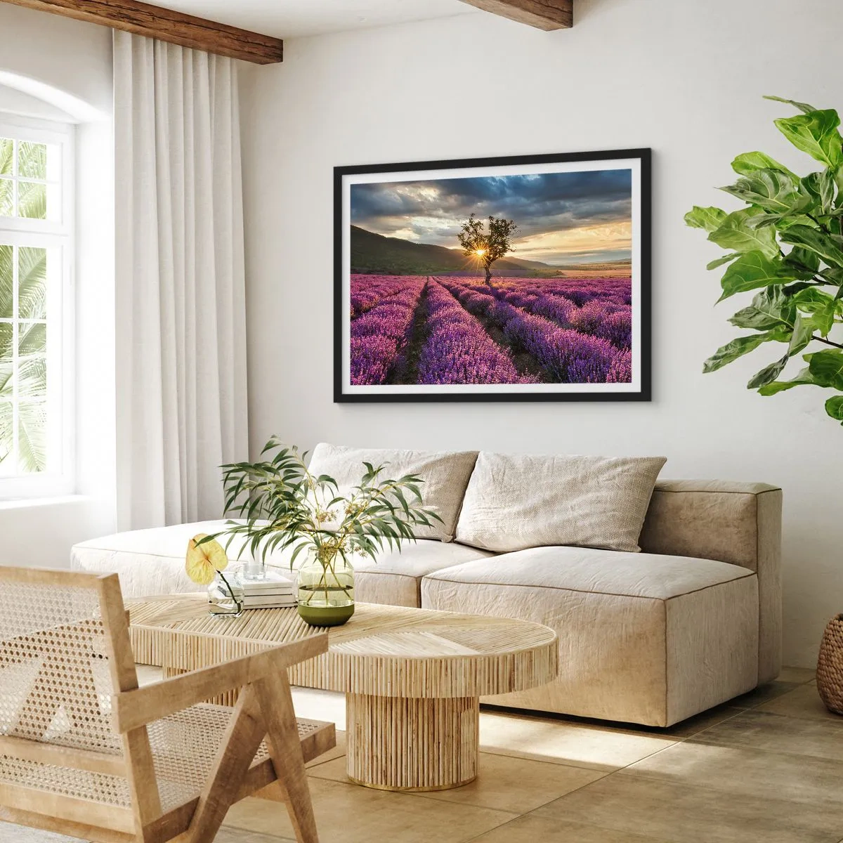 Affisch i svart ram - Arom i lila färg - 70x50 cm