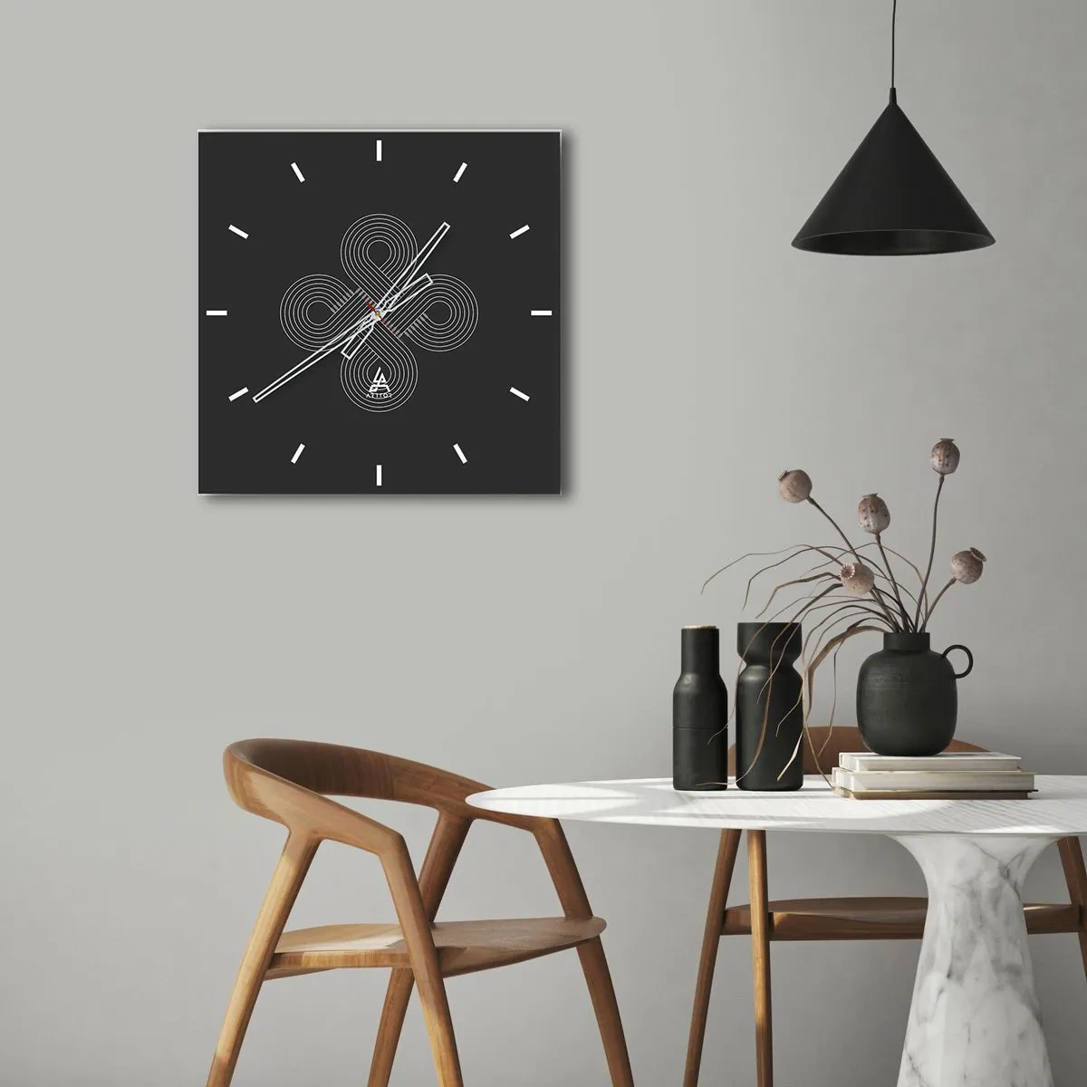 Väggklocka - Klocka på glas - I keltisk anda - 30x30 cm