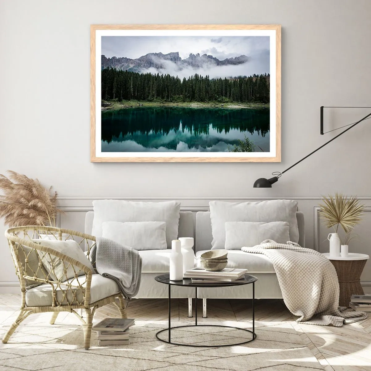 Affisch i ram av ljusek - Tyst, tyst, väck inte sovande vatten... - 91x61 cm