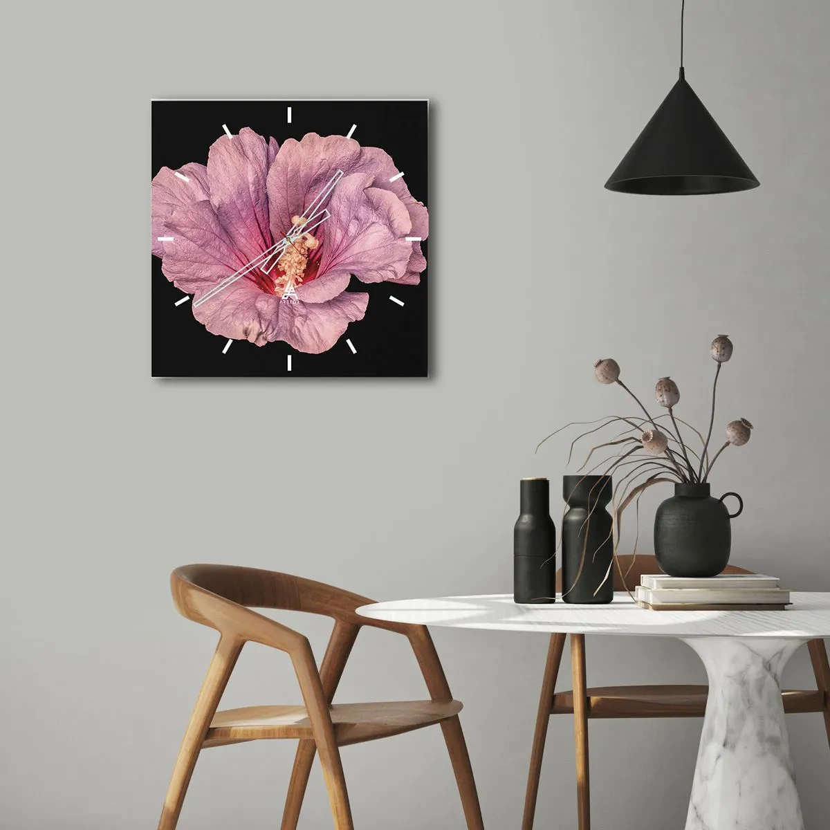 Väggklocka - Klocka på glas - Rakt till hjärtat - 30x30 cm