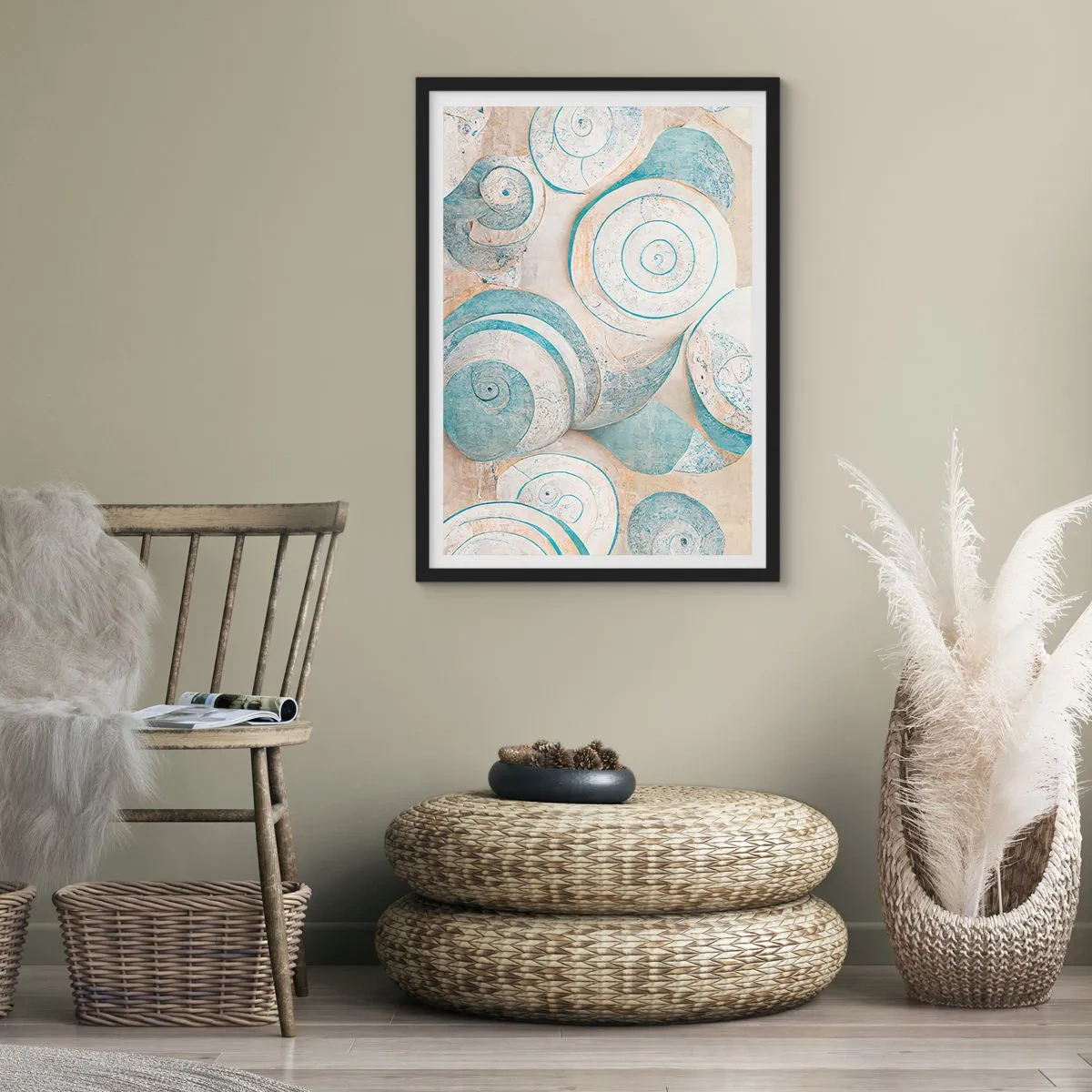 Affisch i svart ram - Abstrakta spiraler i nyanser av blått och beige - 50x70cm - Vad döljer musslan? - Modern väggdekoration för vardagsrum och sovrum ARTTOR