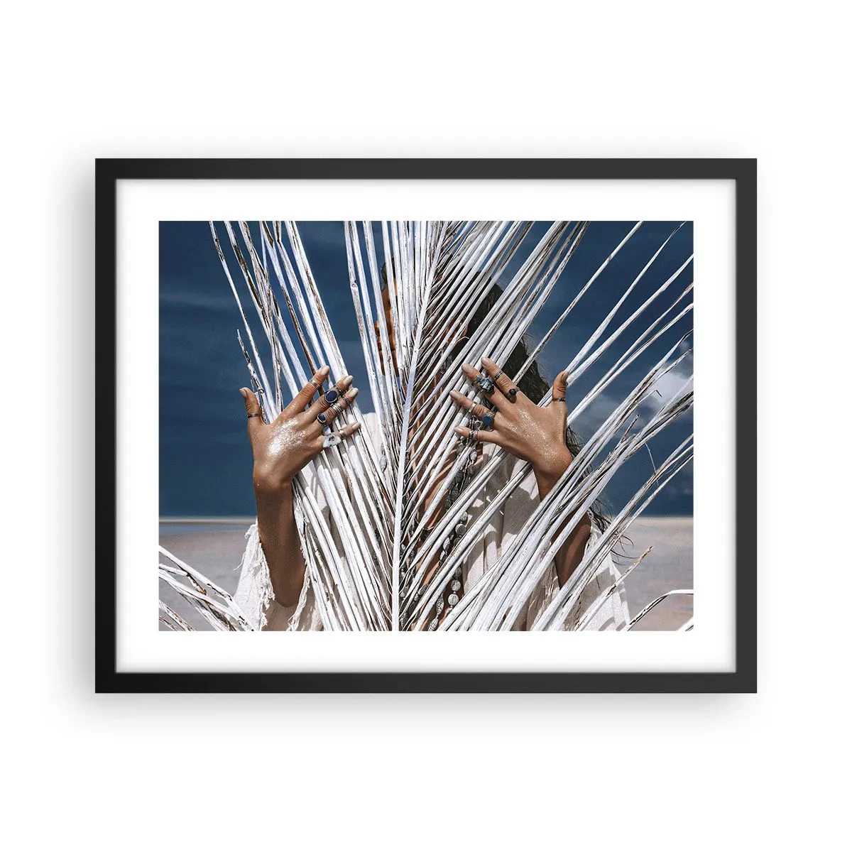 Affisch i svart ram - Schamanens flickvän? - 50x40 cm