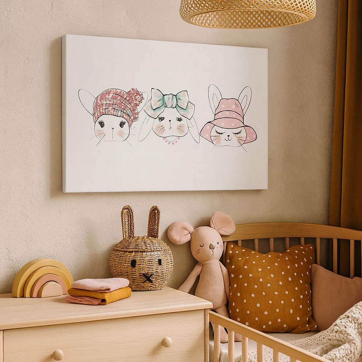 Canvastavla - Bild på duk - Bedårande kaniner i pastellfärgade huvudbonader - 70x50cm - Fundersam, ledsen, glad - Modern väggdekoration för vardagsrum och sovrum ARTTOR