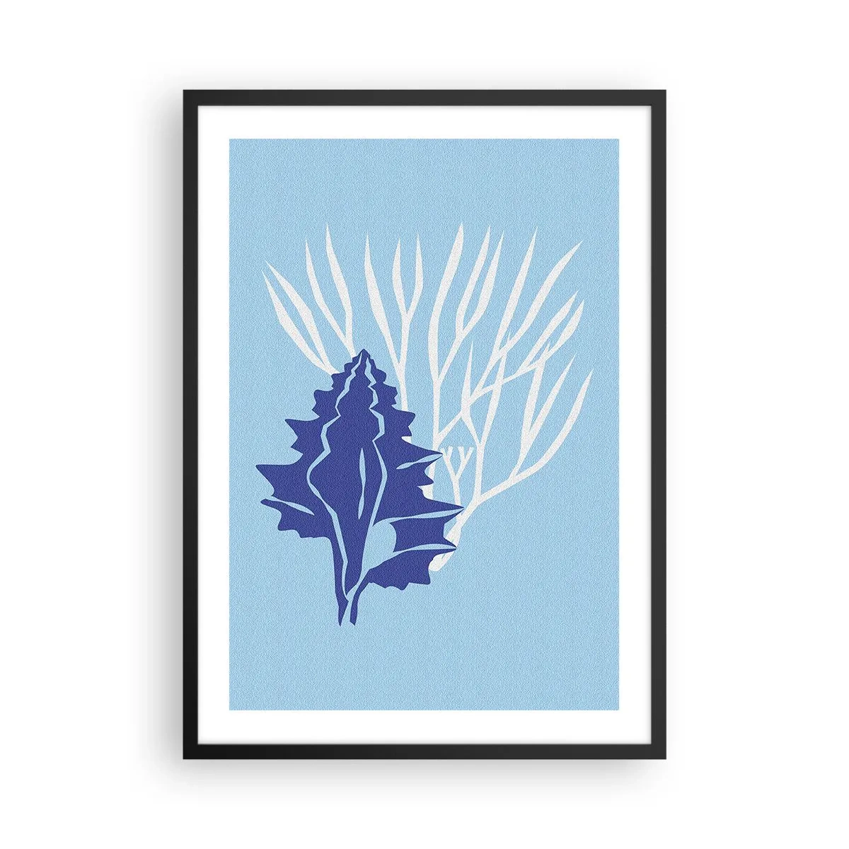 Affisch i svart ram - Nautisk grafik av snäckor och koraller på en blå bakgrund - 50x70cm - Bladformer - Modern väggdekoration för vardagsrum och sovrum ARTTOR