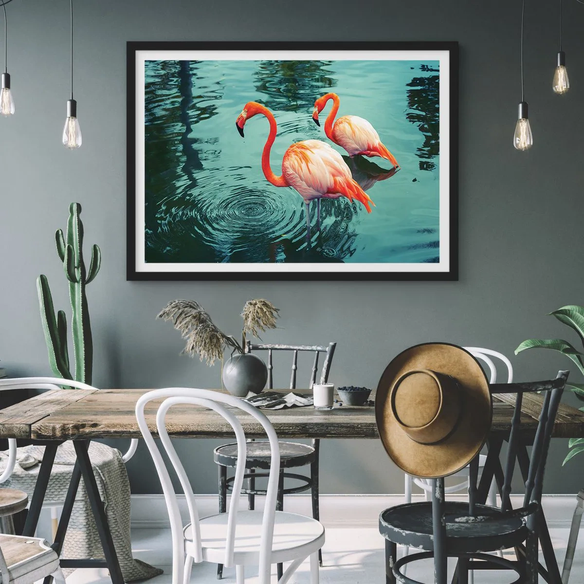 Affisch i svart ram - Nu är vi på modet - 91x61 cm