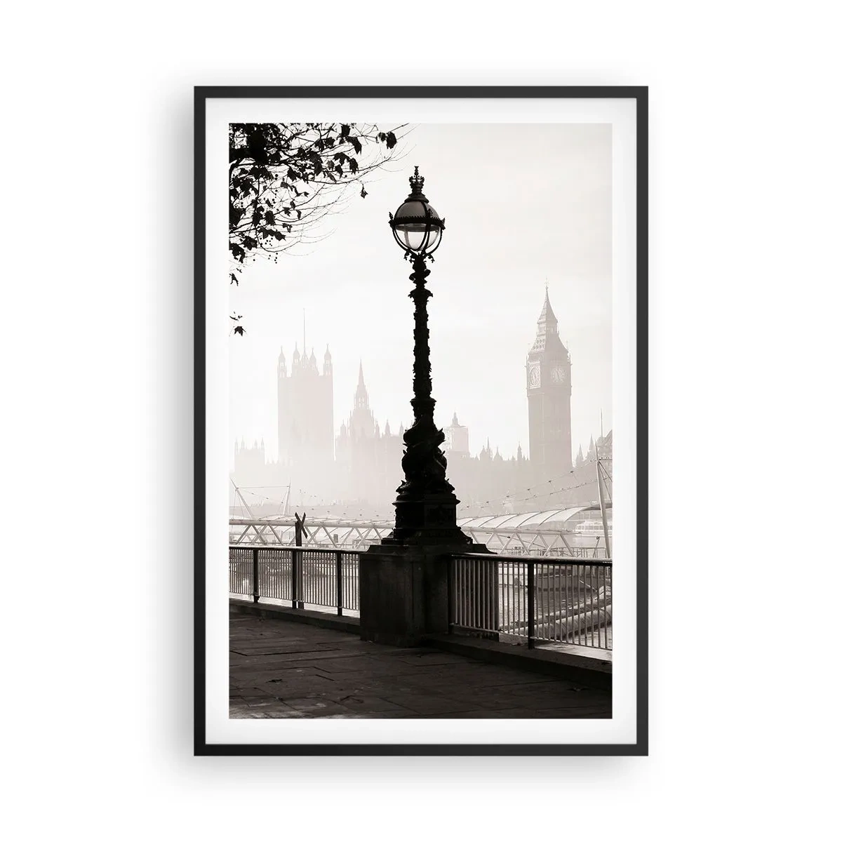 Affisch i svart ram - Morgon i London - 61x91 cm
