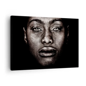 Canvastavla - Bild på duk - Porträtt av ett ansikte med en enda tår mot svart bakgrund - 70x50cm - En tår - Modern väggdekoration för vardagsrum och sovrum ARTTOR