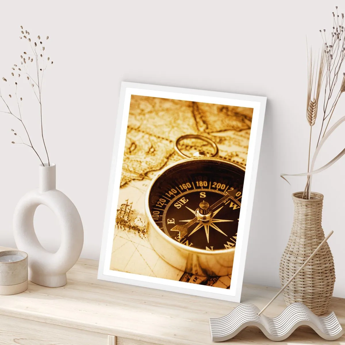 Affisch i vit ram - Västerut eller österut? - 70x100 cm