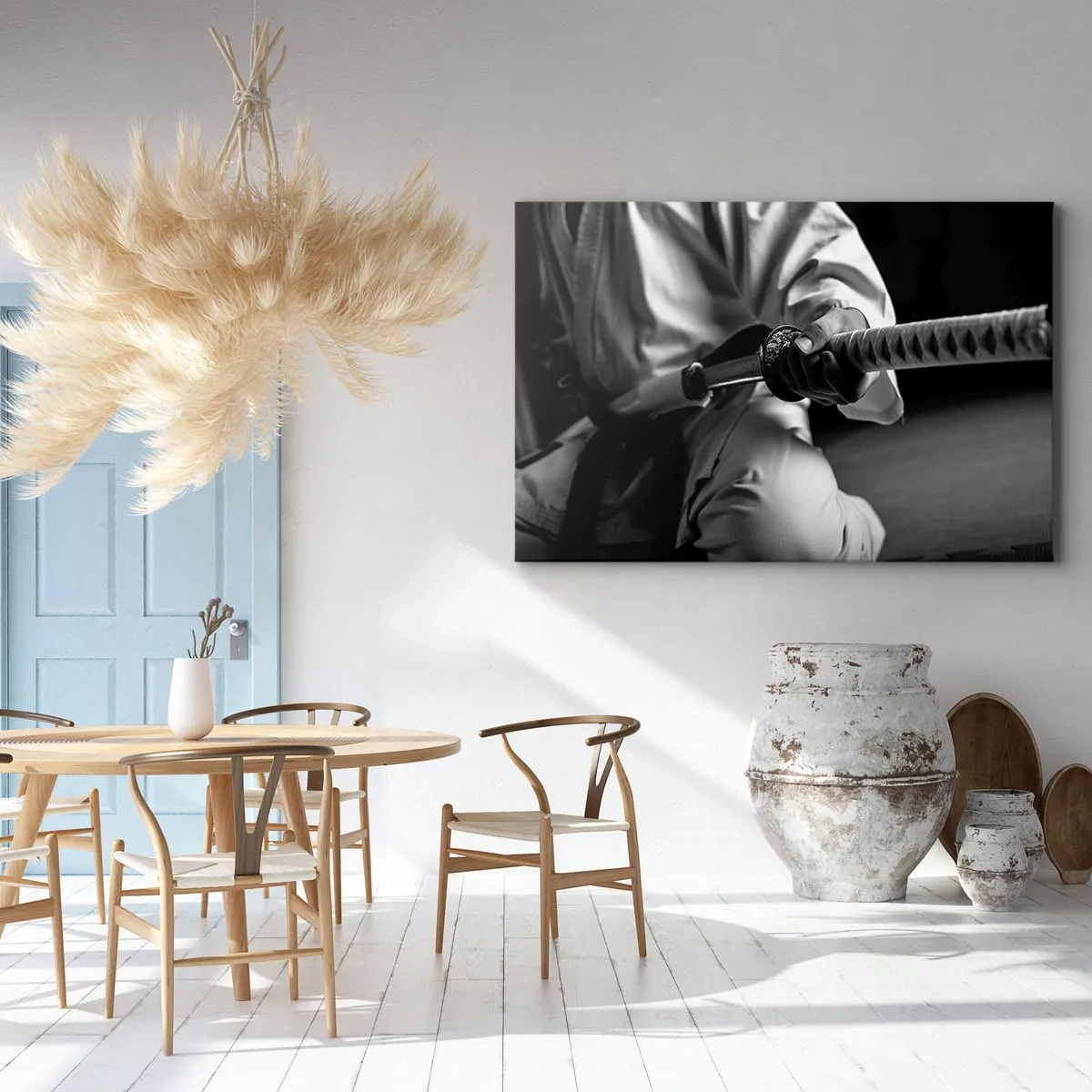Canvastavla - Bild på duk - En samuraj i kimono som håller en katana i svartvitt. - 70x50cm - Kämpens själ - Modern väggdekoration för vardagsrum och sovrum ARTTOR