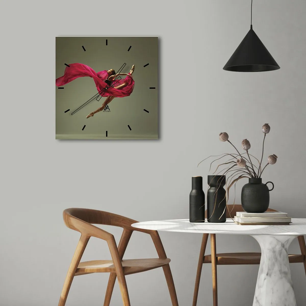 Väggklocka - Klocka på glas - Dansande låga - 40x40 cm