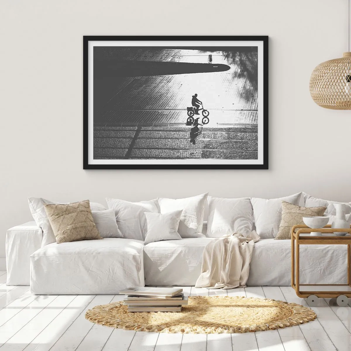 Affisch i svart ram - Rakt fram genom staden - 91x61 cm