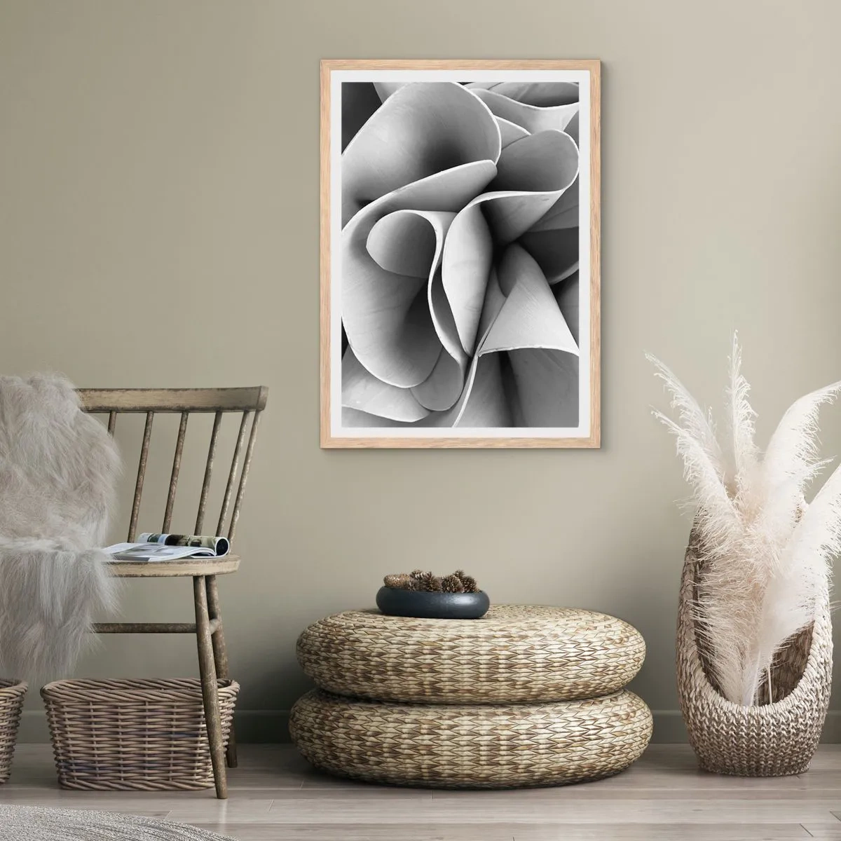 Affisch i ram av ljusek - Det händer i rummet - 50x70 cm