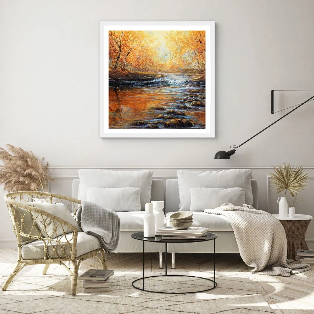 Affisch i vit ram - Gyllene bäck - 40x40 cm