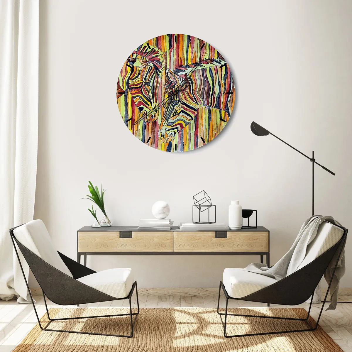 Väggklocka - Klocka på glas - En abstrakt avbildning av två zebror mot en bakgrund av färgglada ränder. - 30x30cm - Så du också... - Modern väggdekoration för vardagsrum, kök och sovrum ARTTOR