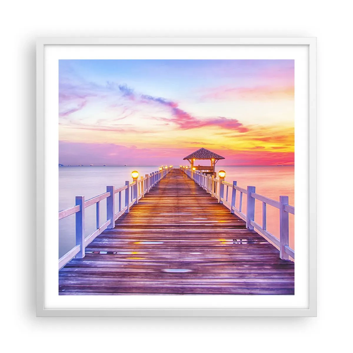 Affisch i vit ram - Kvällens lila-guld tystnad - 60x60 cm