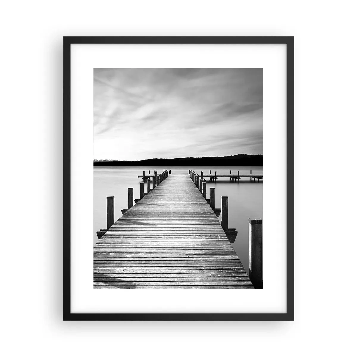 Affisch i svart ram - Vattnet - lugnet - 40x50 cm