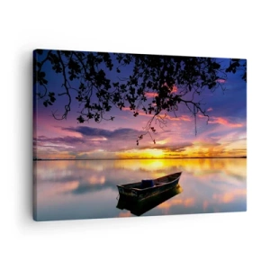 Canvastavla - Bild på duk - En båt på lugnt vatten vid solnedgången - 70x50cm - "Du verkar hänga i mitten av himmelvalvet…" - Modern väggdekoration för vardagsrum och sovrum ARTTOR