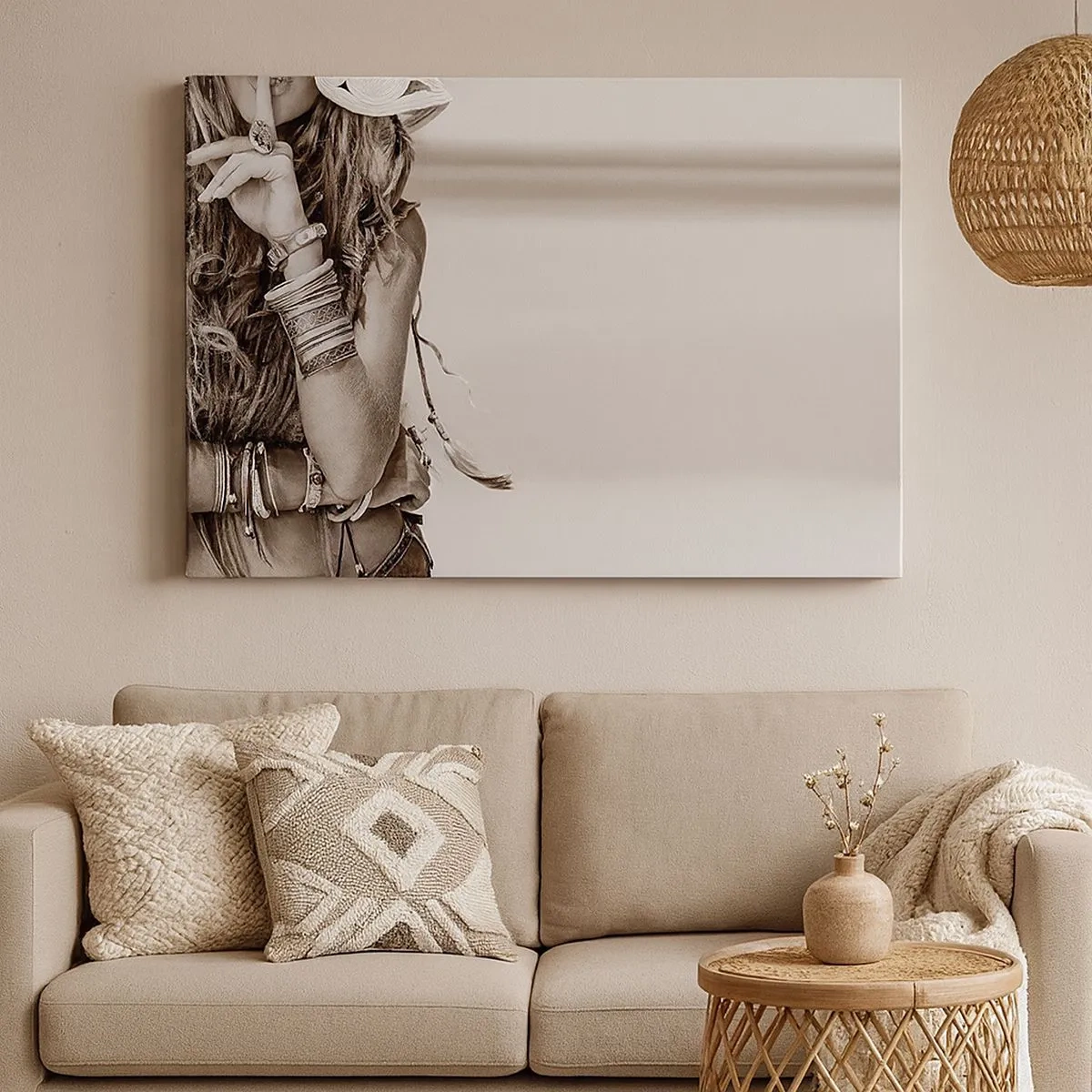 Canvastavla - Bild på duk - Porträtt av en bohemisk kvinna med smycken - 70x50cm - Som flickorna brukar - Modern väggdekoration för vardagsrum och sovrum ARTTOR