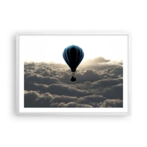 Affisch i vit ram - Vandrare över molnen - 70x50 cm