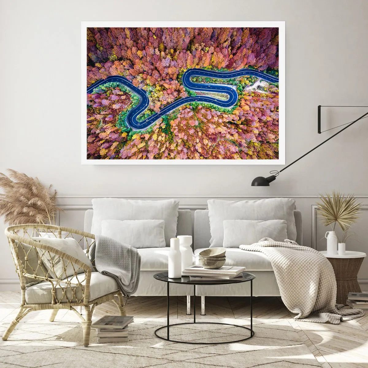 Affisch - Slingrande väg genom skogen - 70x50 cm