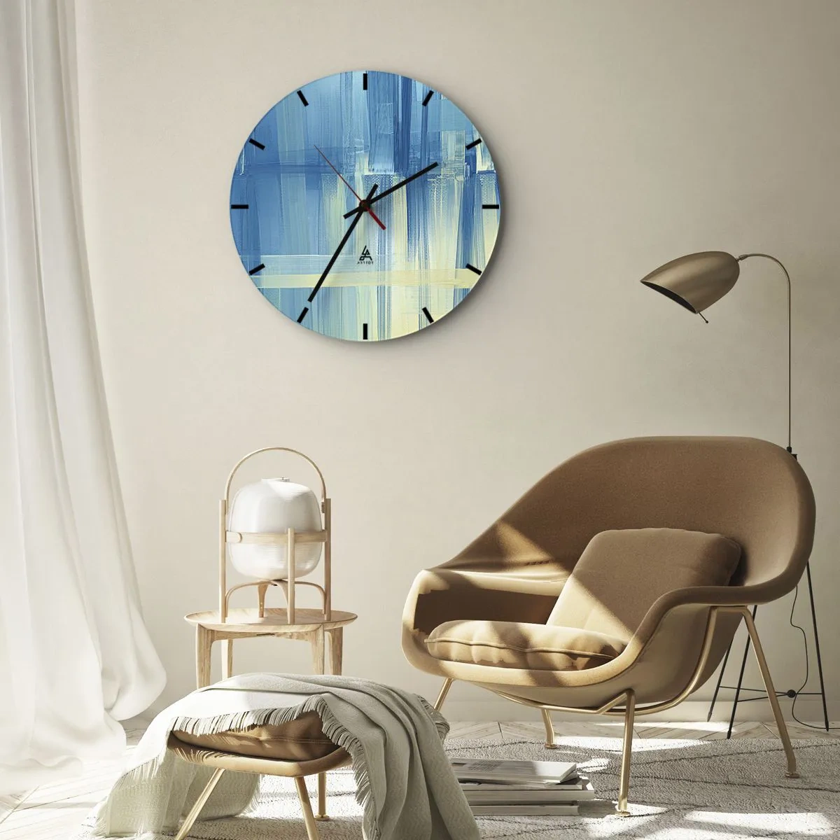 Väggklocka - Klocka på glas - Blå och beige abstraktion i penseldragsteknik - 30x30cm - Komposition i turkos - Modern väggdekoration för vardagsrum, kök och sovrum ARTTOR