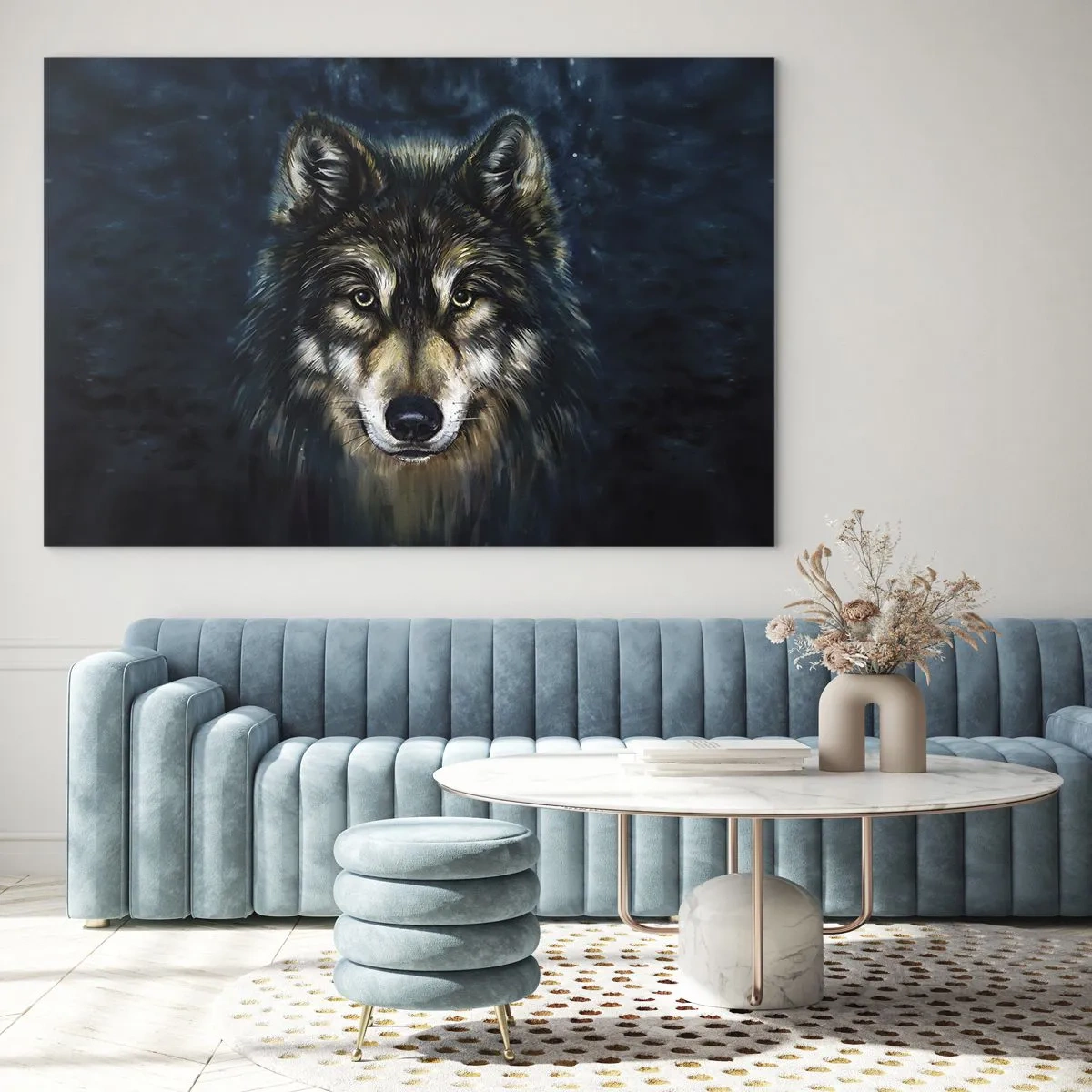 Glastavla - Bild på glas - En varg mot en mörk skogsbakgrund i realistisk stil. - 70x50cm - Alfa? Och omega - Modern väggdekoration för vardagsrum och sovrum ARTTOR