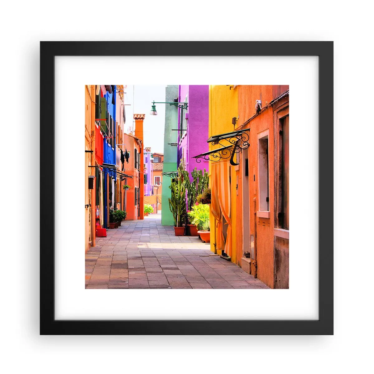 Affisch i svart ram - Regnbågsgränd - 30x30 cm