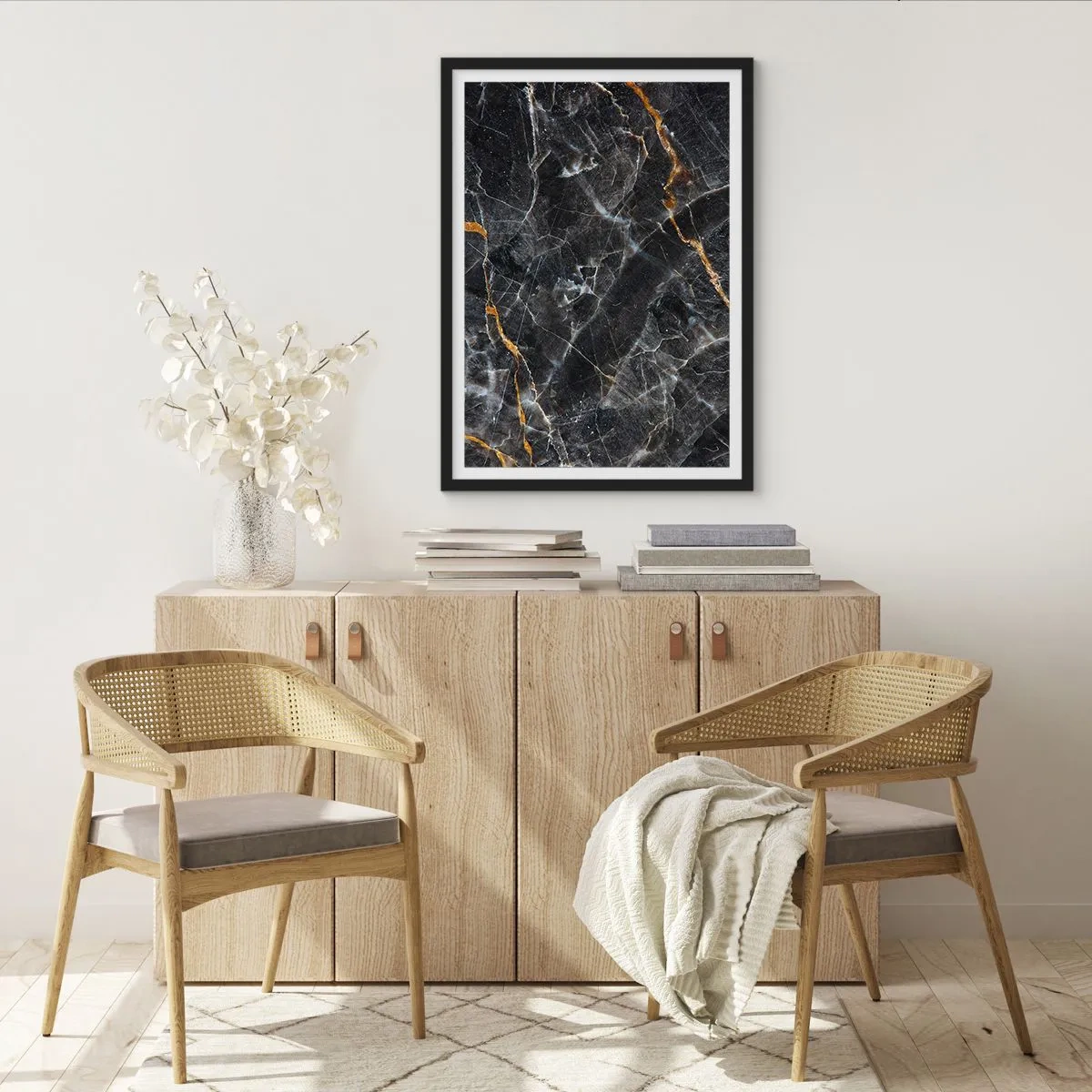 Affisch i svart ram - Stenens interna liv - 40x50 cm