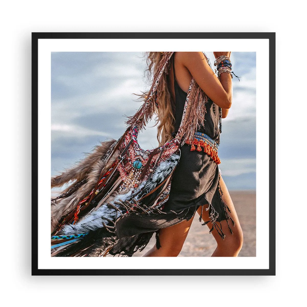 Affisch i svart ram - Shamanens flicka - 60x60 cm