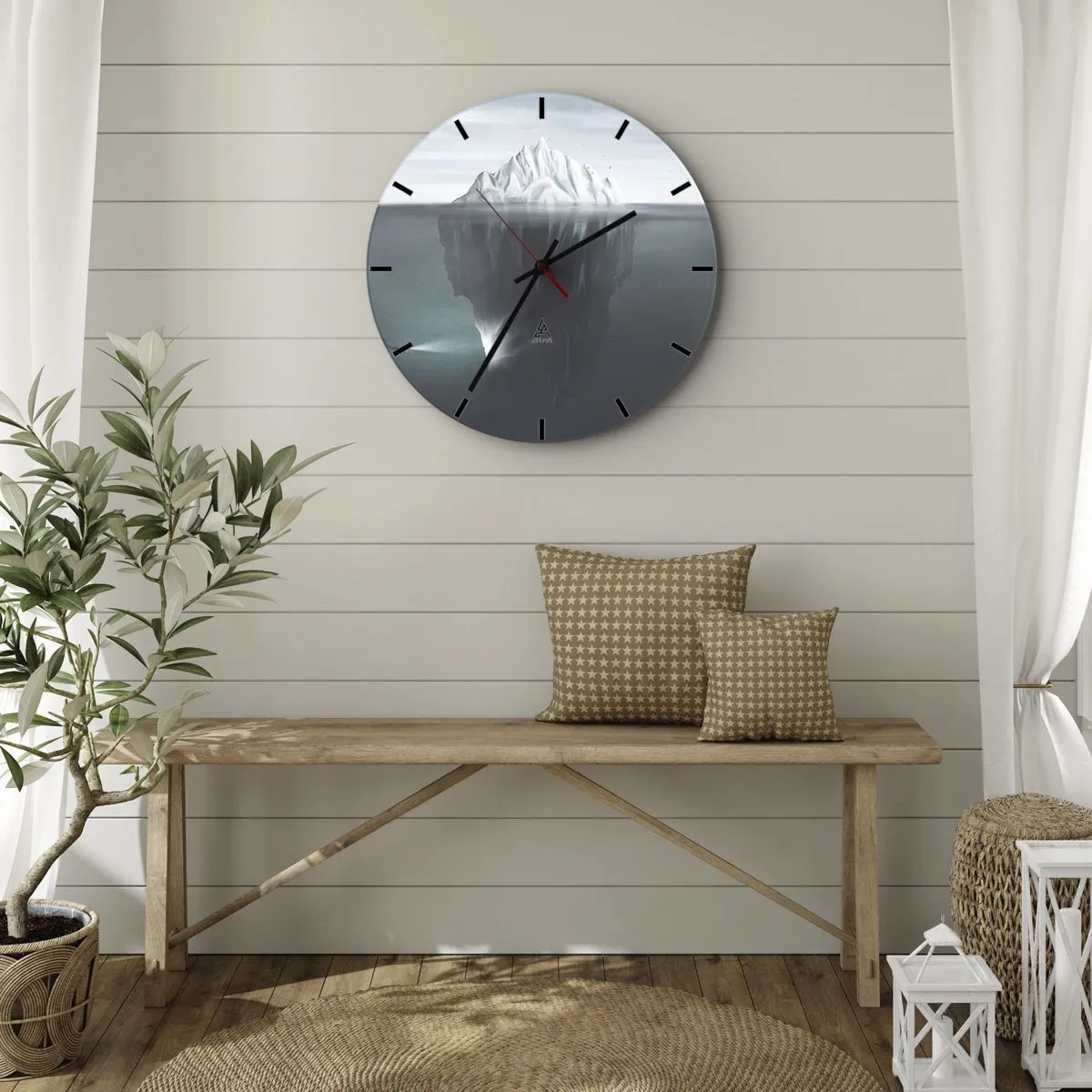 Väggklocka - Klocka på glas - Ett isberg med en synlig undervattensdel i svala toner - 30x30cm - Undervattensmysterium - Modern väggdekoration för vardagsrum, kök och sovrum ARTTOR
