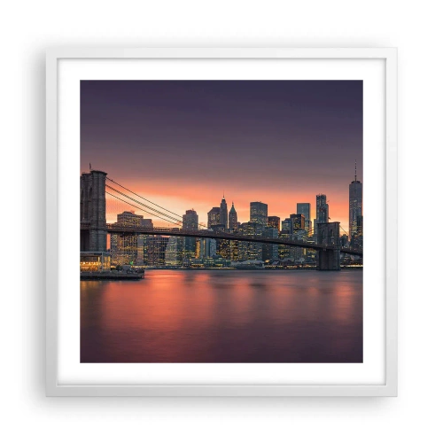 Affisch i vit ram - Doppad i lila tystnad - 50x50 cm