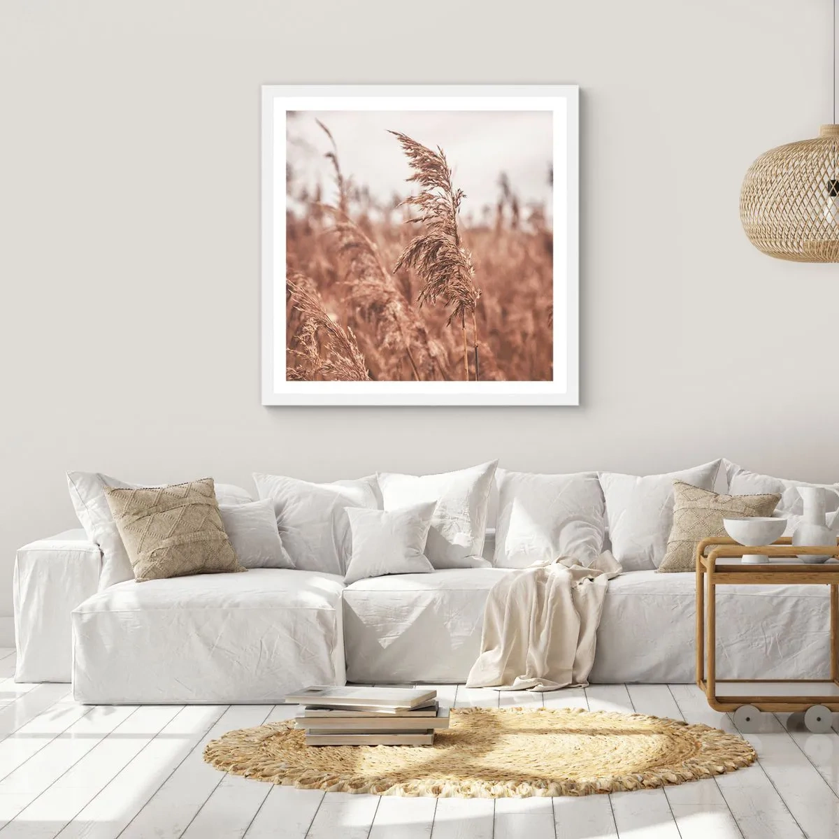 Affisch i vit ram - Hösten är framme på åkrarna - 40x40 cm