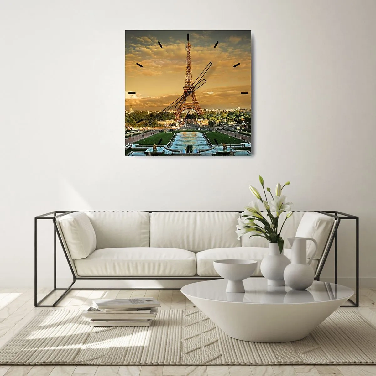 Väggklocka - Klocka på glas - Paris drottning - 40x40 cm